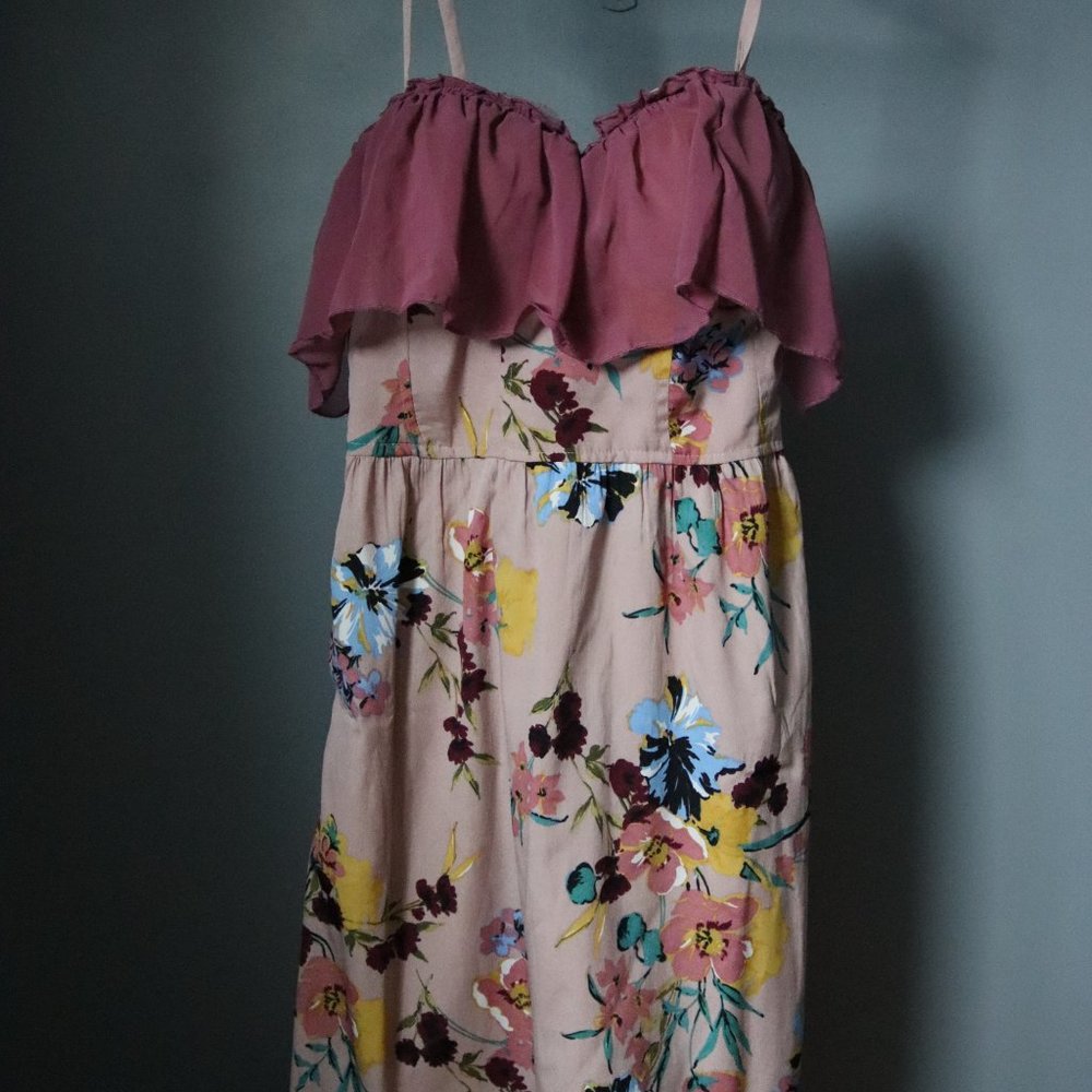 Pink Ruffle Dress - Picture 3 of 4
